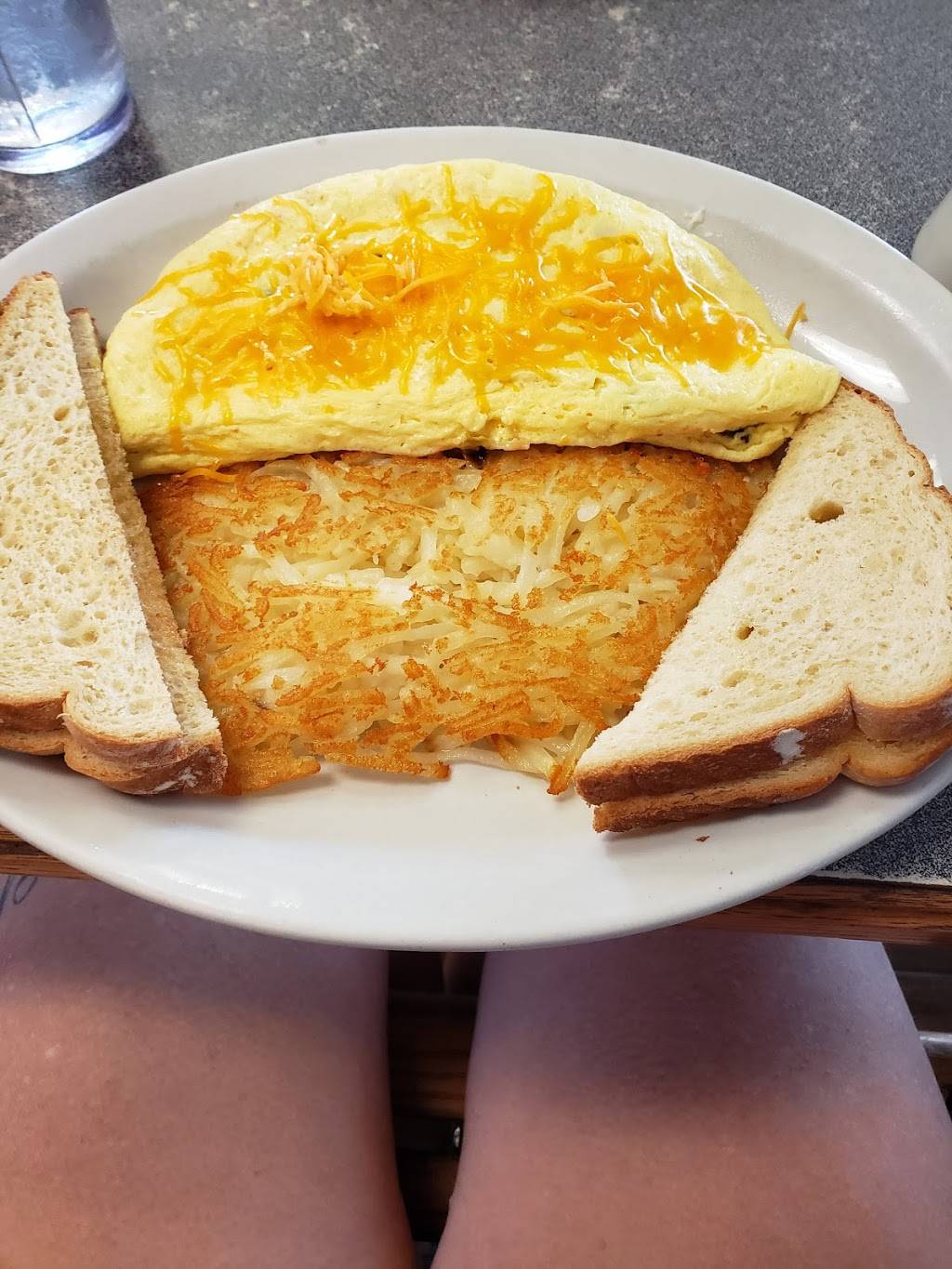 Donnies Diner | cafe | 11016 E, State Hwy 76, Branson West, MO 65737, USA | 4172728558 OR +1 417-272-8558