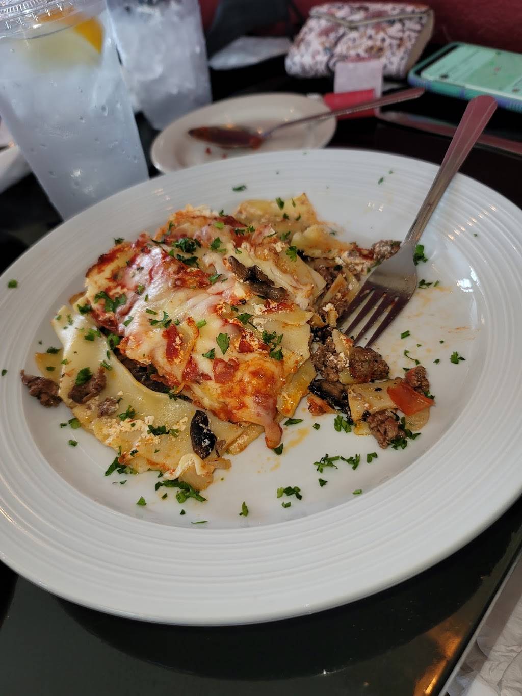 Preterotis Spaghetti House | restaurant | 1331 N Main St, Findlay, OH 45840, USA | 5672509944 OR +1 567-250-9944