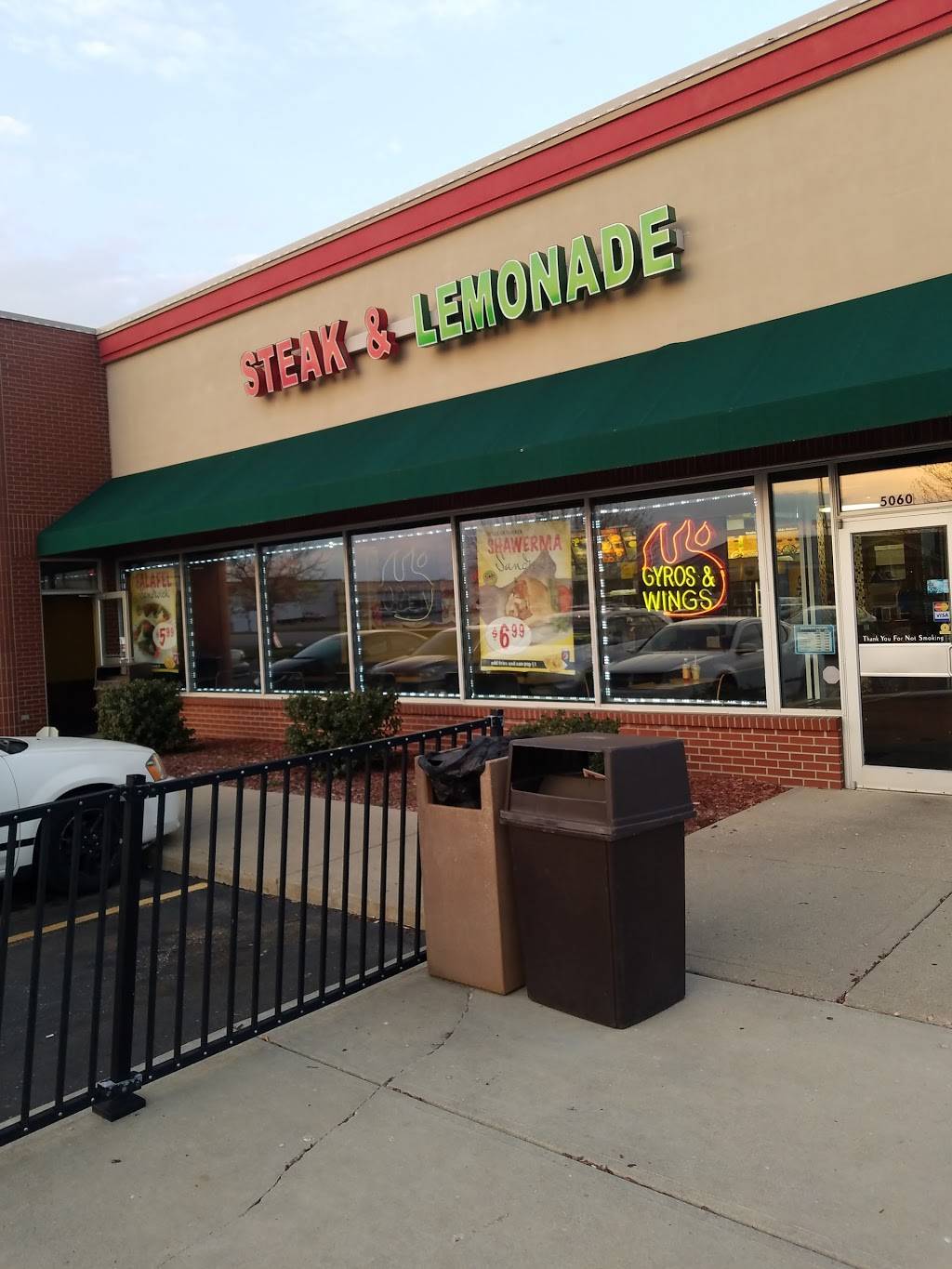 Famous Steak & Lemonade | restaurant | 5060 38th St, Indianapolis, IN 46254, USA | 3173879999 OR +1 317-387-9999