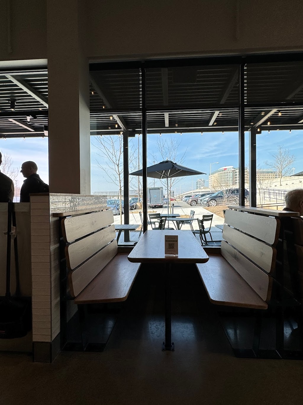 Shake Shack Pike 7 | restaurant | 8361A Leesburg Pike, Vienna, VA 22182, USA | 5716684307 OR +1 571-668-4307