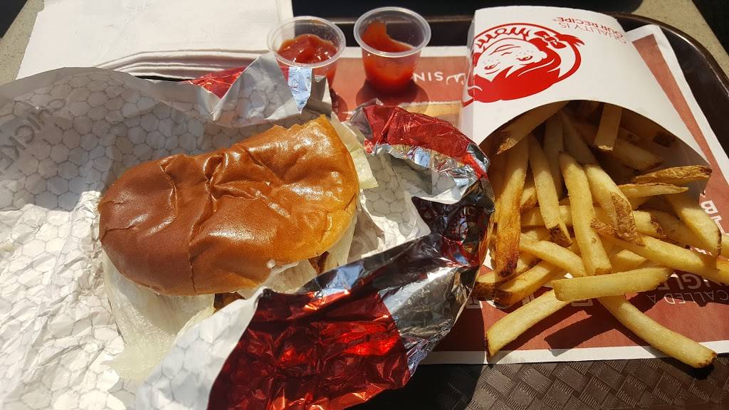 Wendys | restaurant | 2960 Lawrenceville-Suwanee Rd, Suwanee, GA 30024, USA | 7709321560 OR +1 770-932-1560