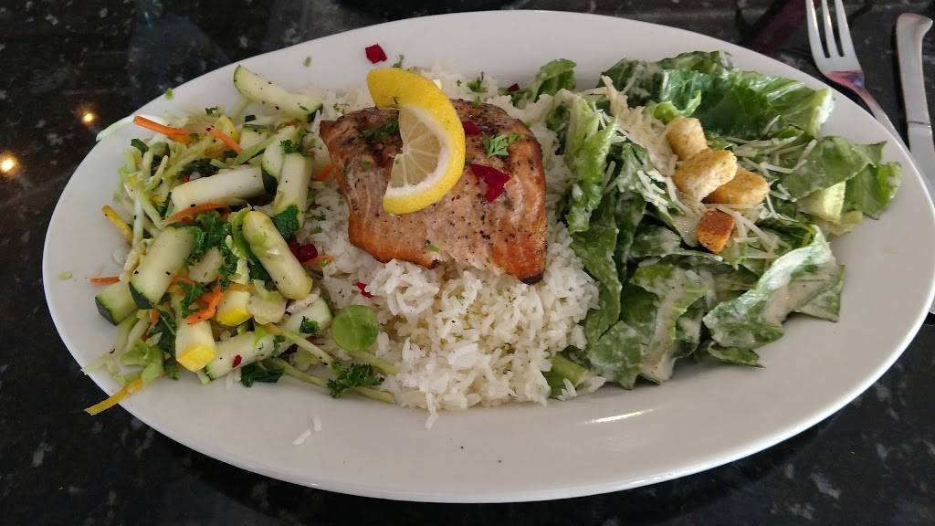 Skewers Mediterranean Grille | restaurant | 144 5th Ave, Indialantic, FL 32903, USA | 3217278944 OR +1 321-727-8944