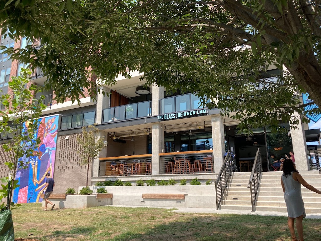 The Glass Jug Beer Lab - Downtown Durham | restaurant | 545 Foster St Suite 10, Durham, NC 27701, USA | 9193815797 OR +1 919-381-5797