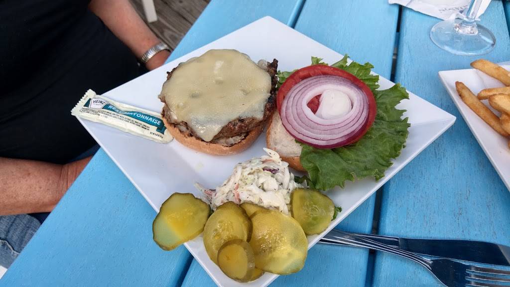 Lake House Bar & Grill | restaurant | 3401 Bay Commons Dr, Bonita Springs, FL 34134, USA | 2399484400 OR +1 239-948-4400