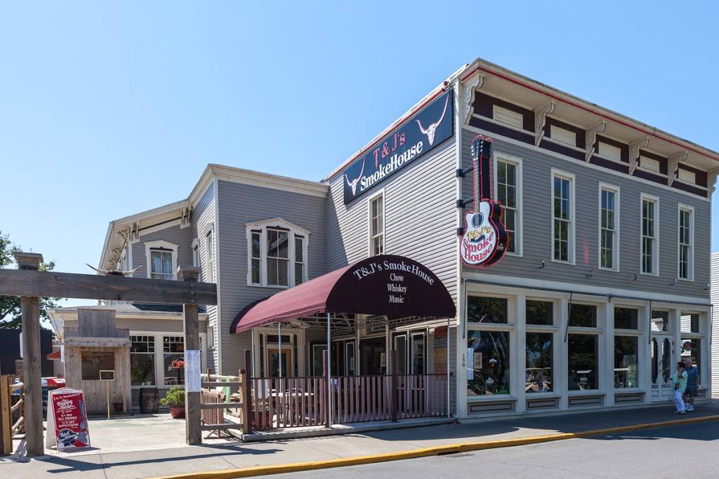 T&Js SmokeHouse | restaurant | 198 Delaware Ave, Put-In-Bay, OH 43456, USA | 4192850034 OR +1 419-285-0034