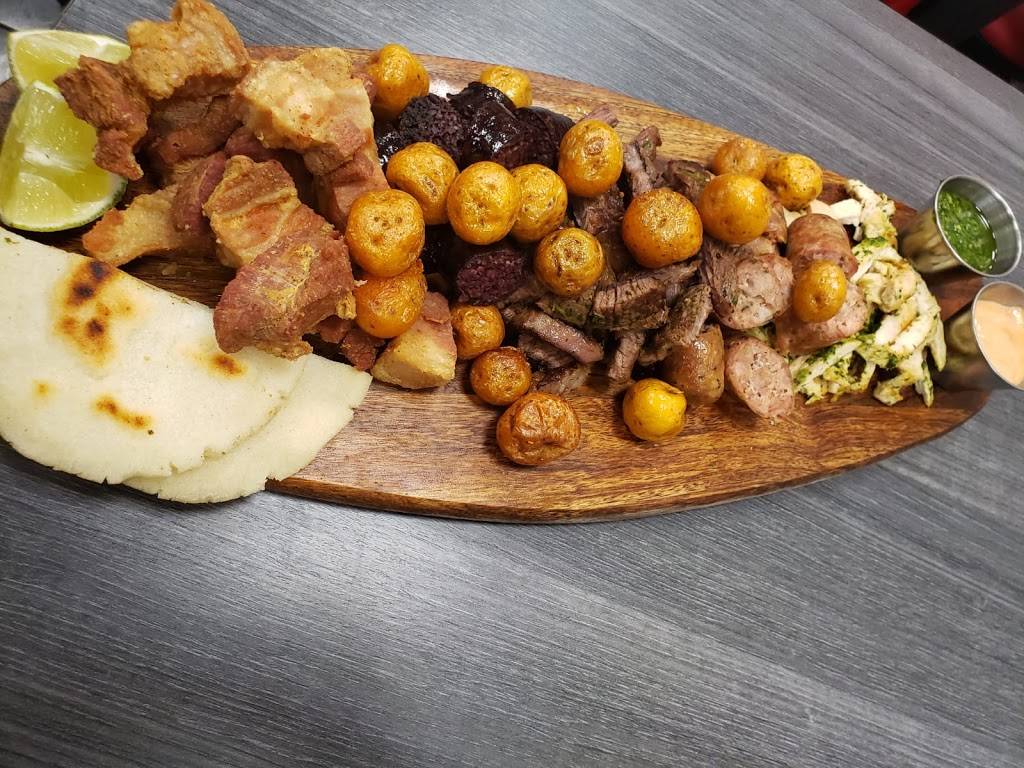 La Costeñita | restaurant | 2481 Finch Ave W, North York, ON M9M 2G1, Canada | 6478083244 OR +1 647-808-3244