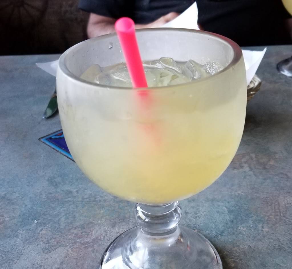 El Charro Mexican Restaurant | restaurant | 4712 Royal Ave, Eugene, OR 97402, USA | 5416883642 OR +1 541-688-3642