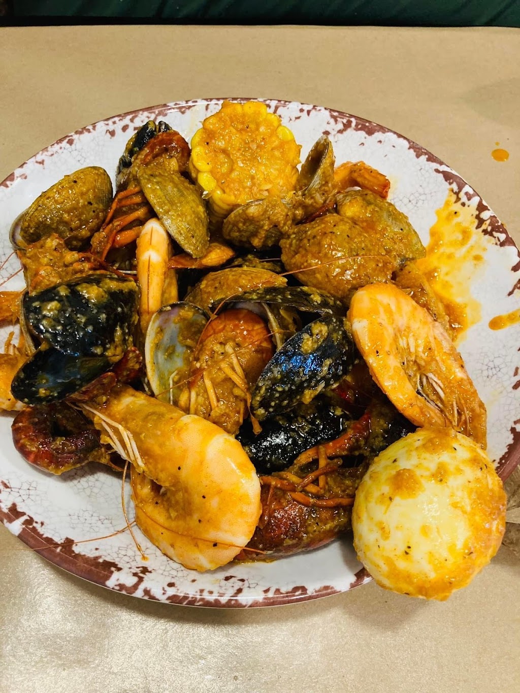 Hang Ten Boiler | restaurant | 545 Southland Dr Ste. 20, Hayward, CA 94545, USA | 5108878288 OR +1 510-887-8288