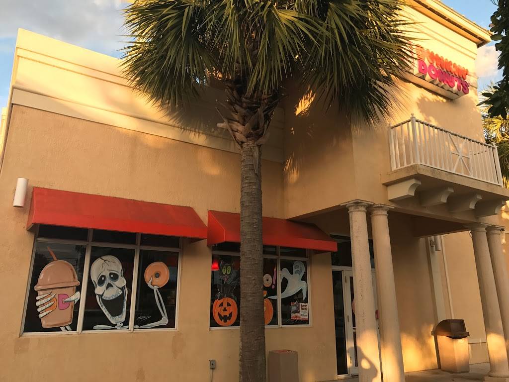 Dunkin | bakery | 811 SE 10th St, Deerfield Beach, FL 33441, USA | 9545964438 OR +1 954-596-4438