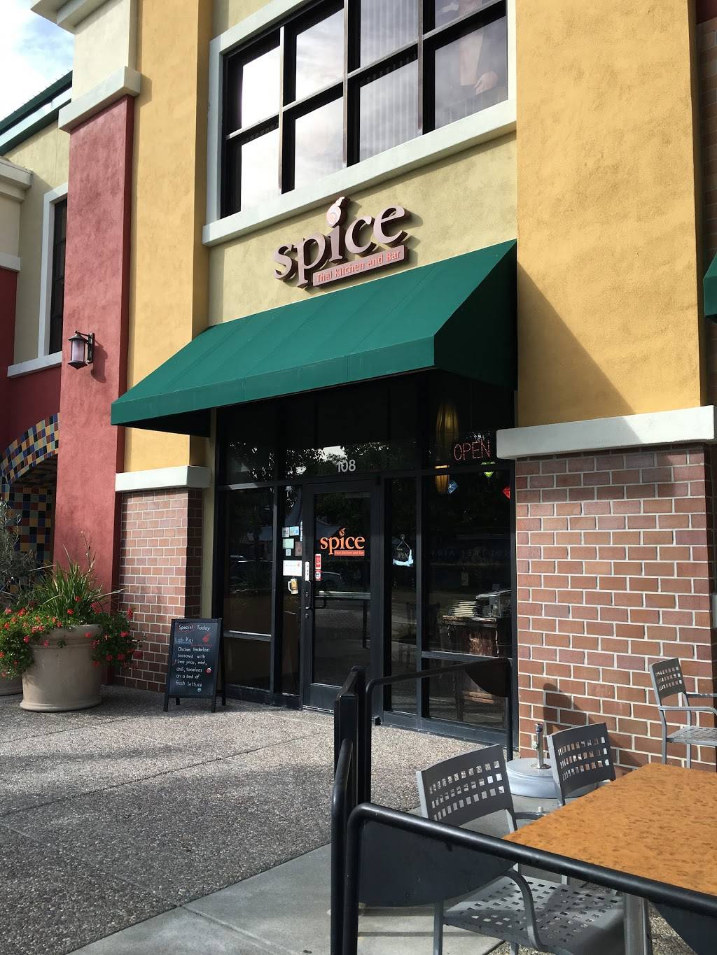 Spice Thai Kitchen and Bar | restaurant | 1679 E Monte Vista Ave, Vacaville, CA 95688, USA | 7074557150 OR +1 707-455-7150
