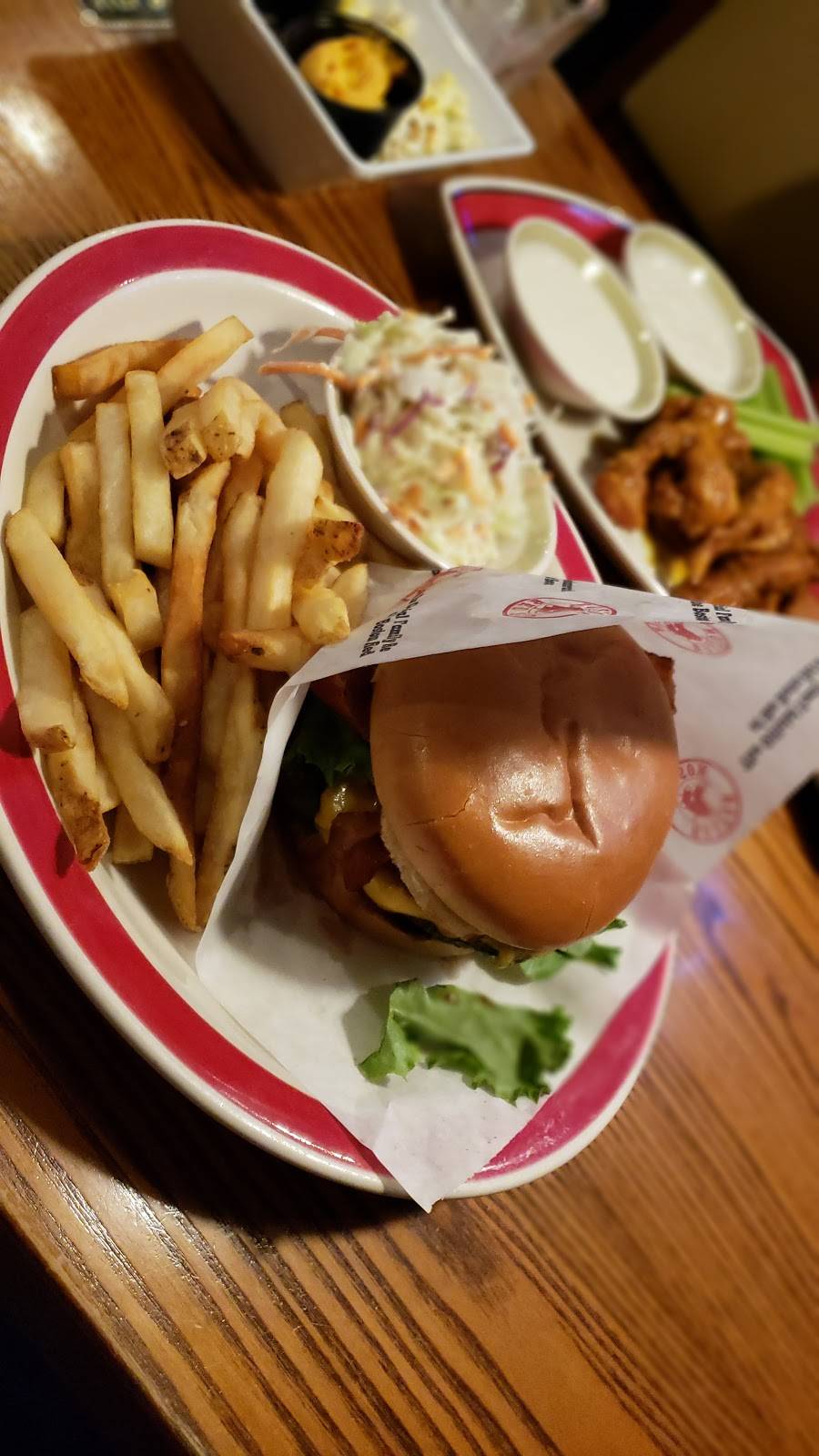 99 Restaurants | restaurant | 233 Broad St, Bridgewater, MA 02324, USA | 5082792799 OR +1 508-279-2799