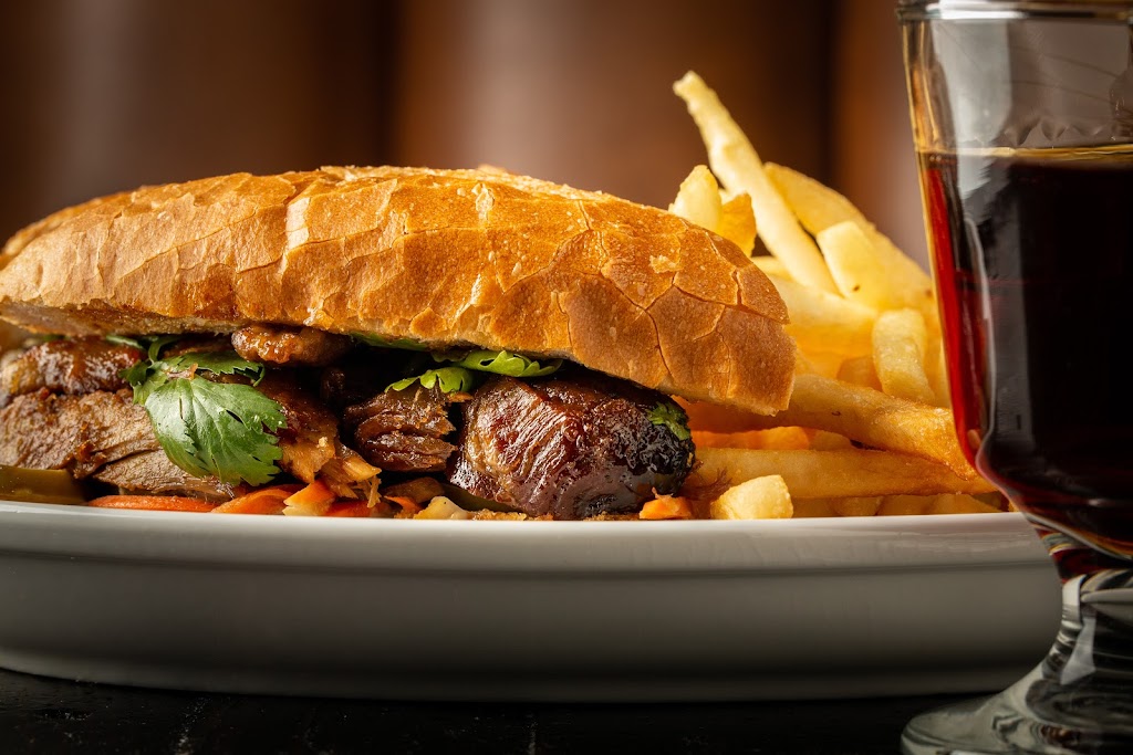 Marvins Food & Fuel | restaurant | 954 W Fulton Market St, Chicago, IL 60607, USA | 3122919255 OR +1 312-291-9255