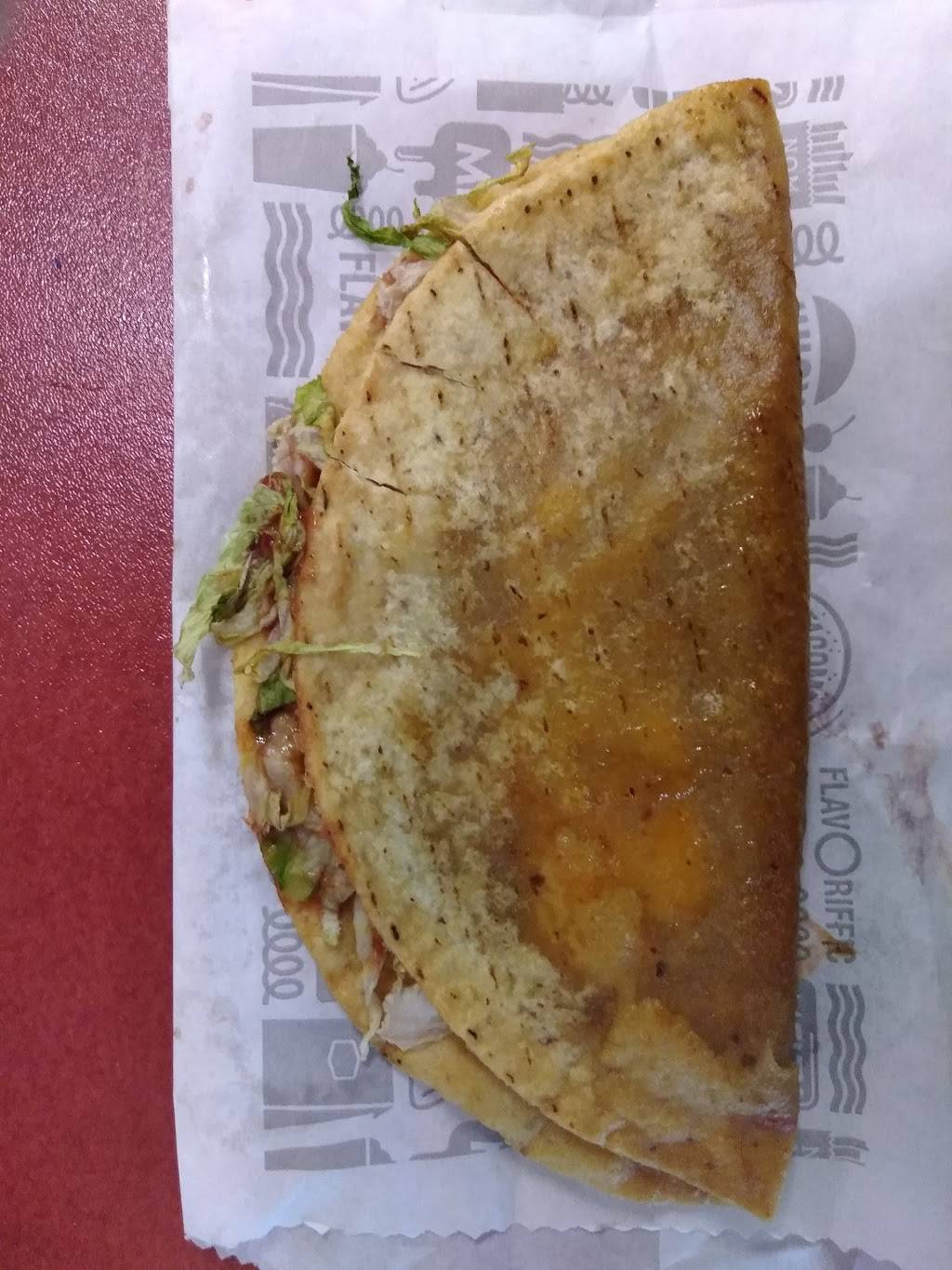 Jack in the Box | restaurant | 986 S Hwy Dr, Fenton, MO 63026, USA | 6363264084 OR +1 636-326-4084