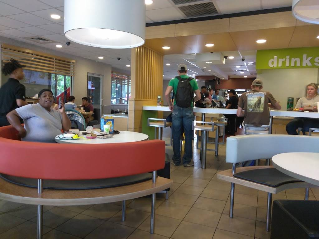 McDonalds | cafe | 4212 Ryan St, Lake Charles, LA 70605, USA | 3374784584 OR +1 337-478-4584