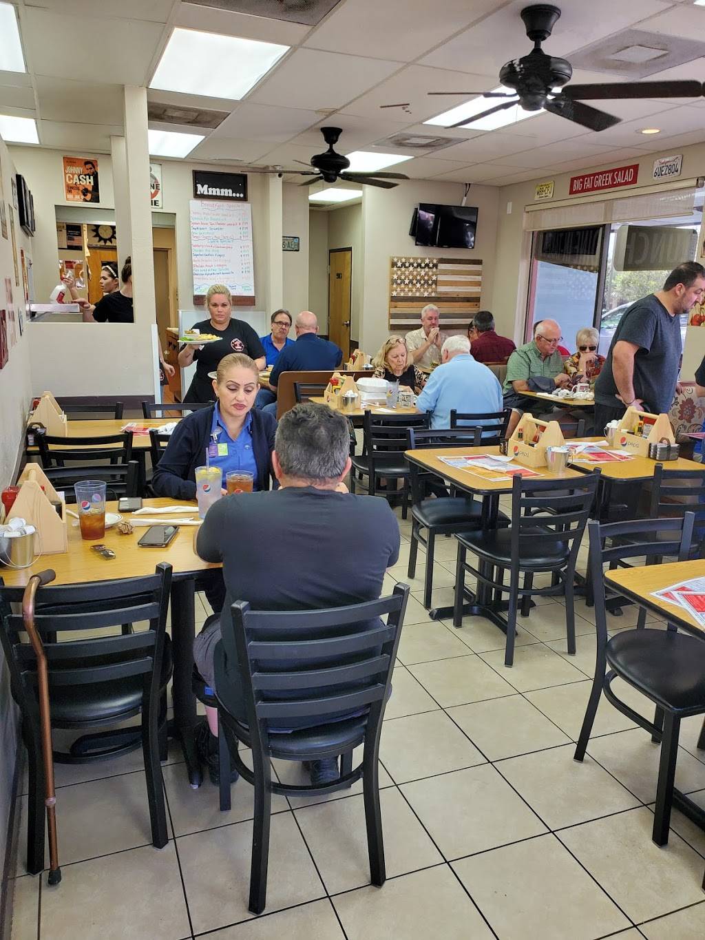 1st. Street Diner | restaurant | 106 Avenue I SE, Winter Haven, FL 33880, USA | 8638757057 OR +1 863-875-7057