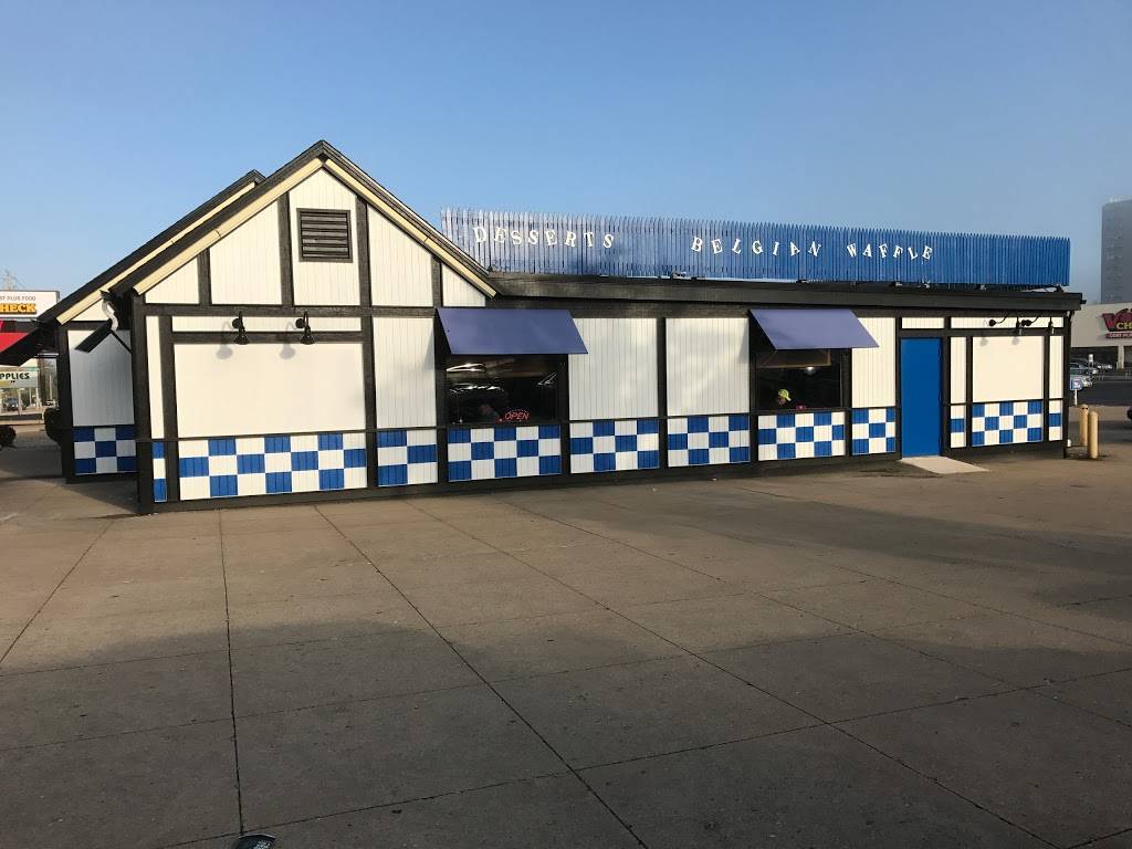 Missys Corner Cafe | restaurant | 2111 Court St, Pekin, IL 61554, USA | 3093464456 OR +1 309-346-4456