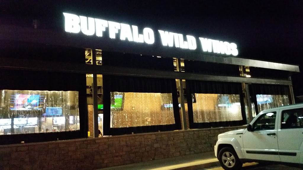 Buffalo Wild Wings | meal takeaway | 845 East Ave, Chico, CA 95926, USA | 5305923251 OR +1 530-592-3251