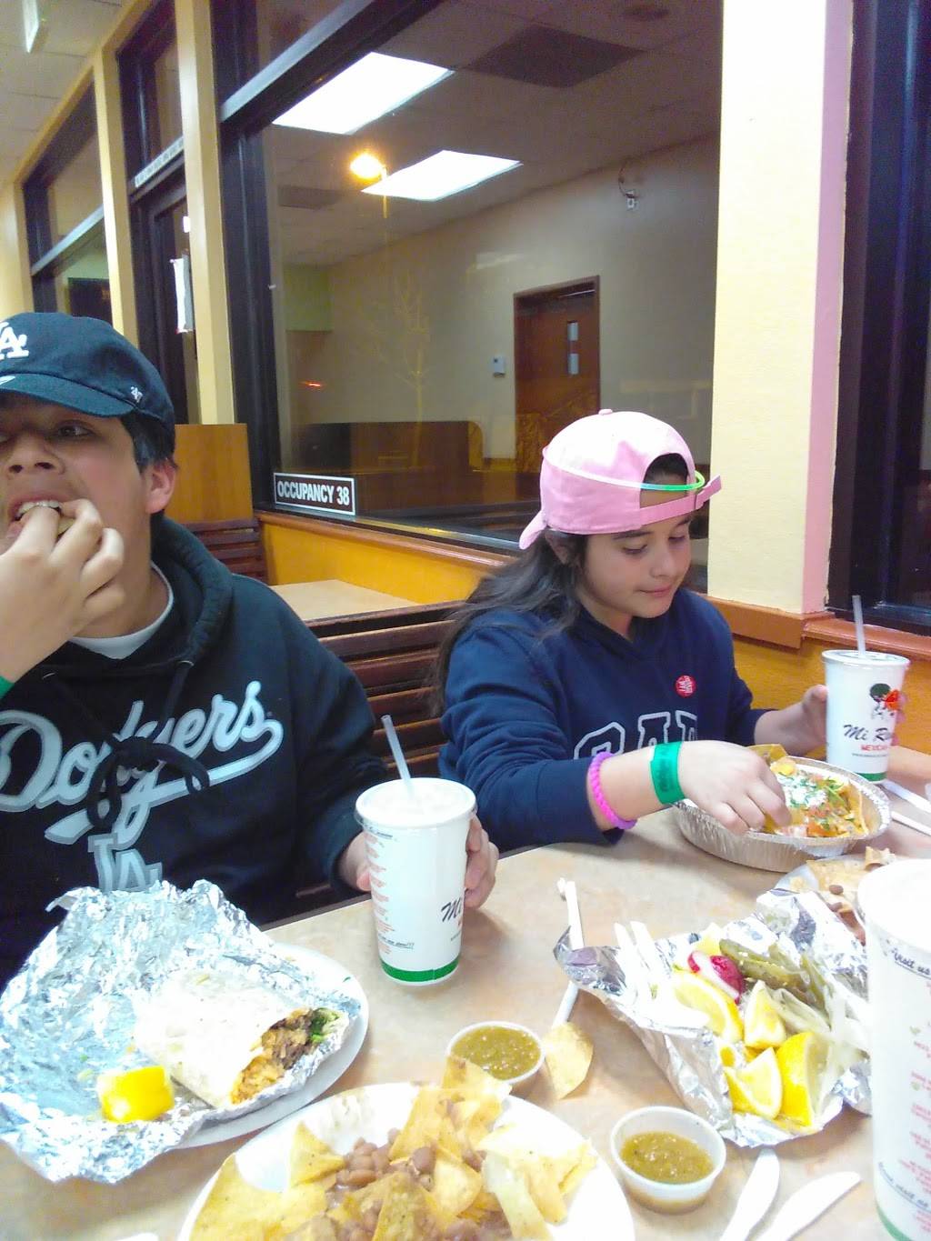 Mi Ranchito Mexican Grill | restaurant | 560 W Rancho Vista Blvd, Palmdale, CA 93551, USA | 6612744126 OR +1 661-274-4126