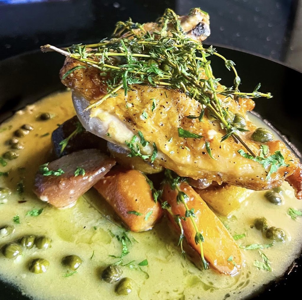 Brass Rabbit | restaurant | 1210 N Garfield St, Arlington, VA 22201, USA | 7037469977 OR +1 703-746-9977