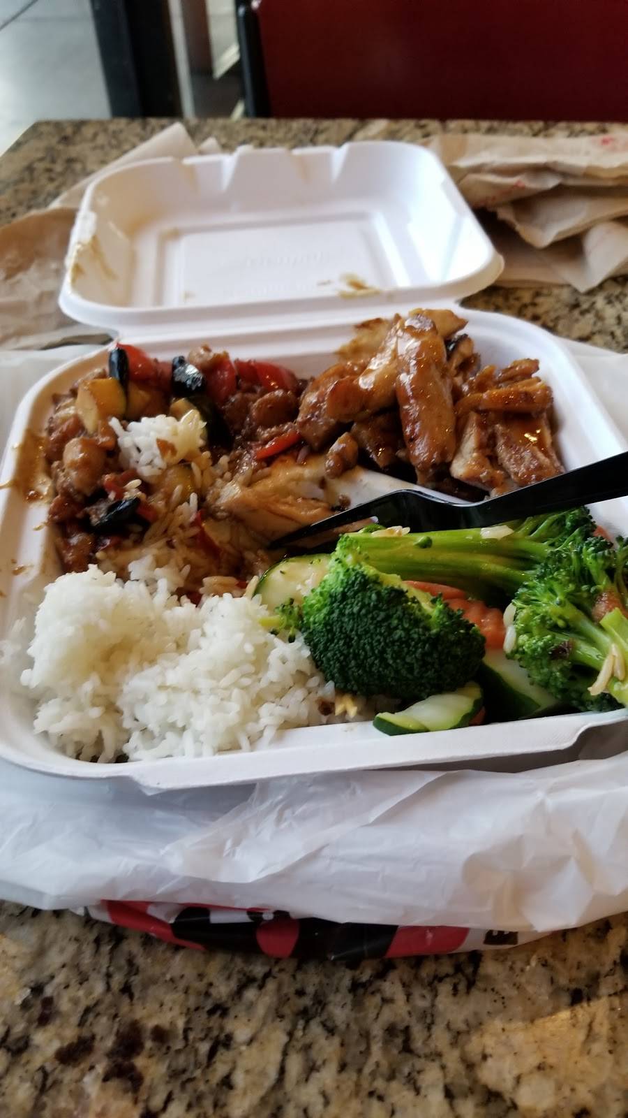 Panda Express | meal takeaway | 250 Cochrane Plaza, Morgan Hill, CA 95037, USA | 4087795296 OR +1 408-779-5296