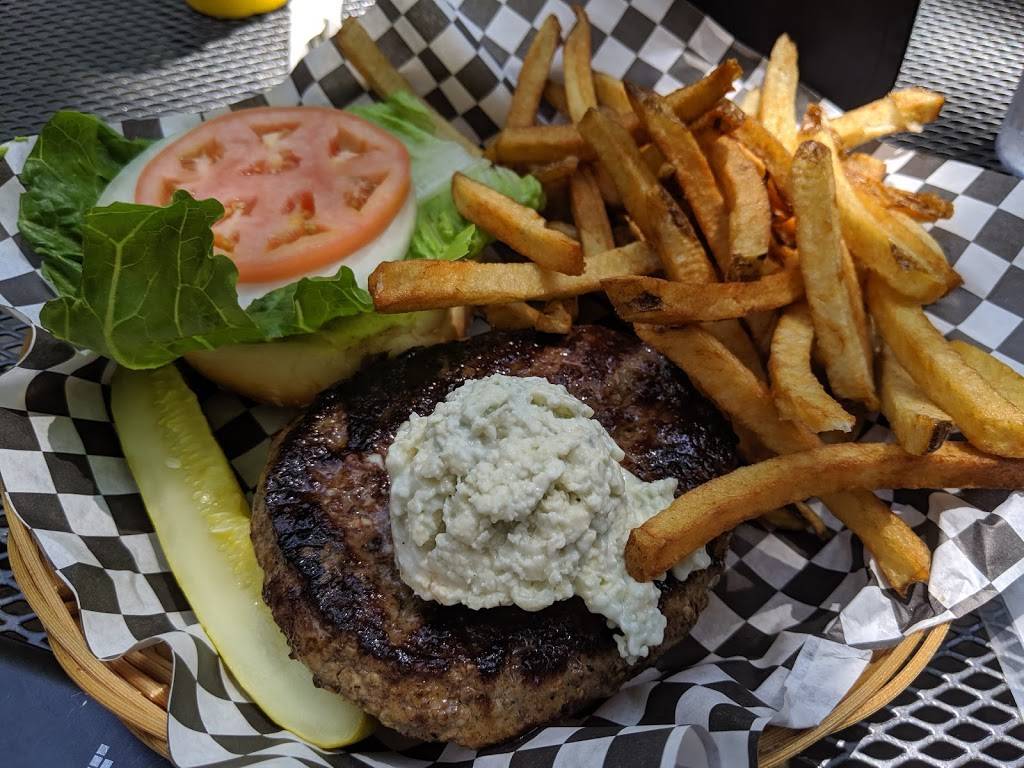 Moodys Pub | restaurant | 5910 N Broadway, Chicago, IL 60660, USA | 7733295694 OR +1 773-329-5694