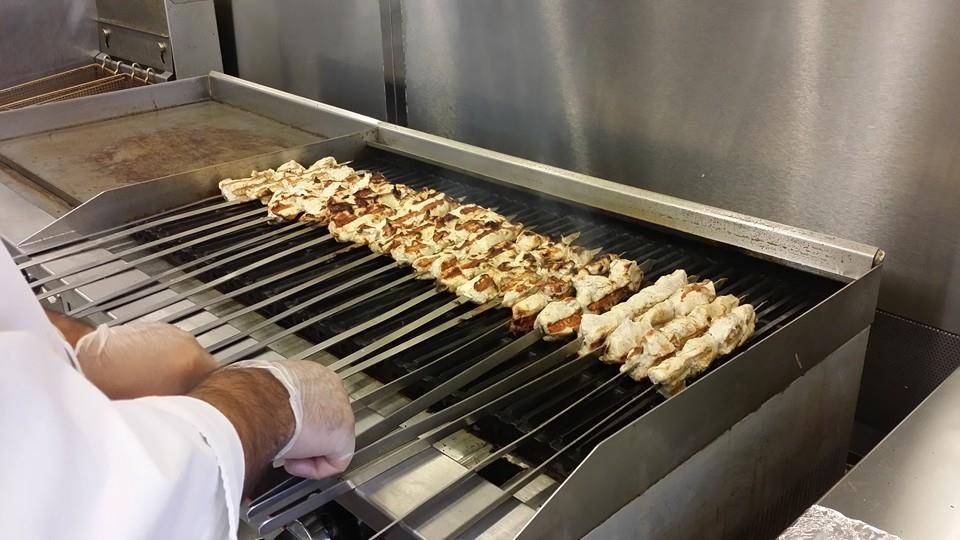 Cedars Food Mart and Grill Halal | meal takeaway | 405 Armory St, Springfield, MA 01104, USA | 4132731215 OR +1 413-273-1215