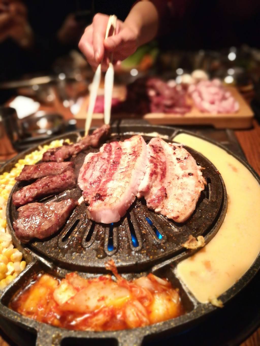 Daldongnae Korean BBQ | restaurant | 6034 Yonge St, North York, ON M2M 3W5, Canada | 4162266034 OR +1 416-226-6034