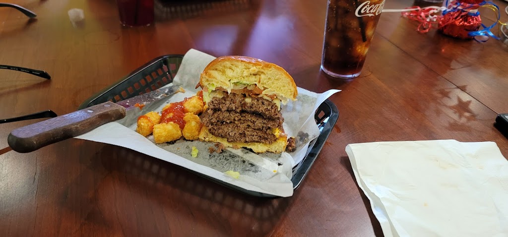 Tammies Place | restaurant | 19857 Main St, Buchanan, VA 24066, USA | 5402548048 OR +1 540-254-8048