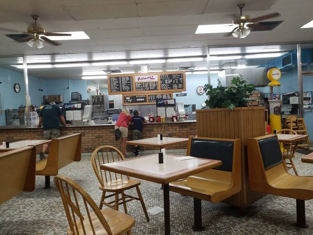 Fillmores Dairy Hut | restaurant | 7500 Burlington Pike, Florence, KY 41042, USA | 8593717221 OR +1 859-371-7221