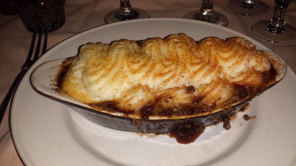 Louies On the Avenue | restaurant | 160 E Central Ave, Pearl River, NY 10965, USA | 8457354344 OR +1 845-735-4344