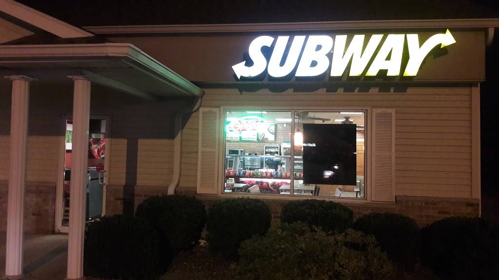 Subway | restaurant | 313 1st Ave W, Milan, IL 61264, USA | 3097877030 OR +1 309-787-7030