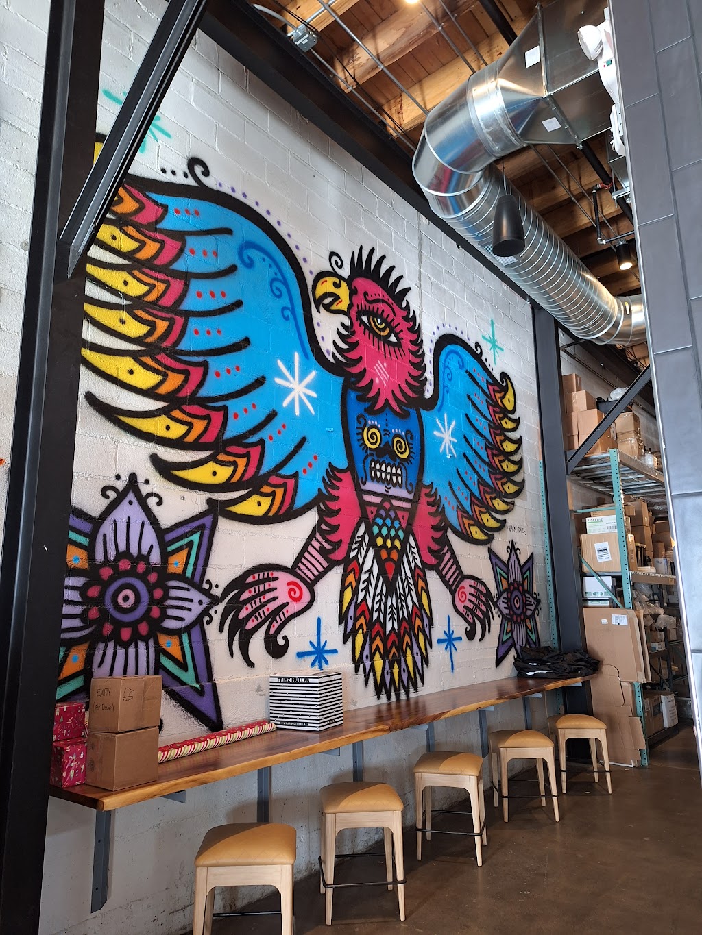 Earl Giles Restaurant and Distillery | restaurant | 1325 Quincy St NE Suite 100, Minneapolis, MN 55413, USA | 6123455305 OR +1 612-345-5305