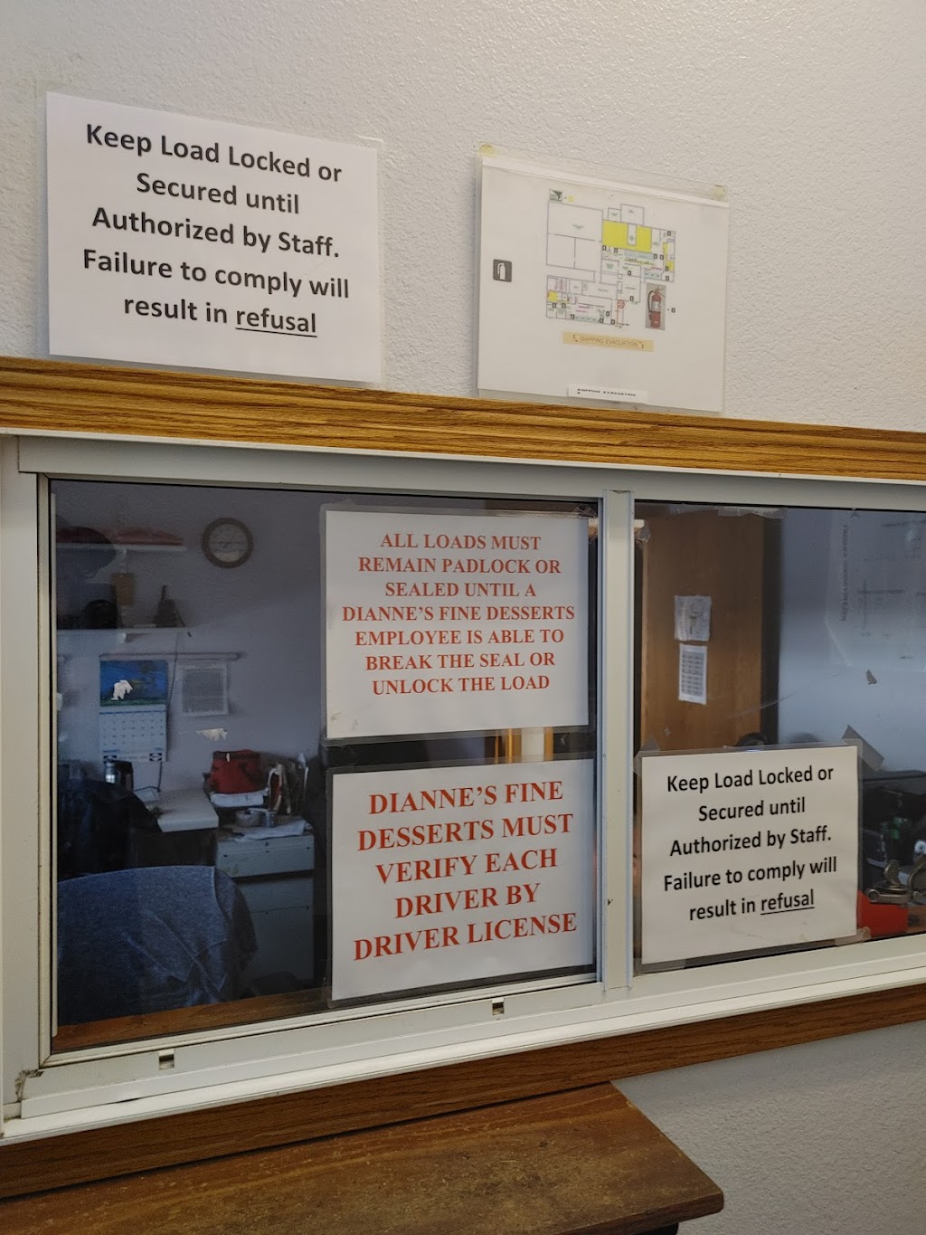 Diannes Gourmet Desserts | restaurant | 410 W Industrial St, Le Center, MN 56057, USA | 5073574161 OR +1 507-357-4161