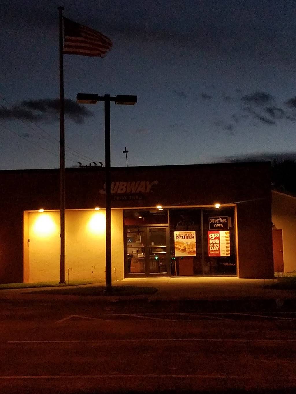 Subway | restaurant | 111 George King Blvd, Cape Canaveral, FL 32920, USA | 3217840727 OR +1 321-784-0727