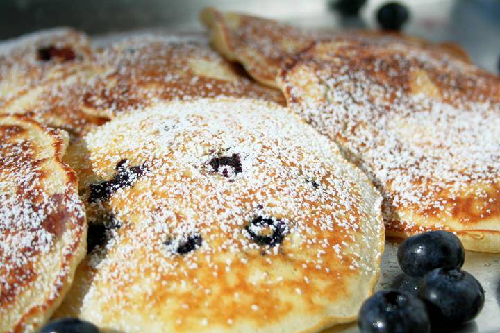 Blinkers Diner | restaurant | 54462 M-43, Bangor, MI 49013, USA | 2694277100 OR +1 269-427-7100