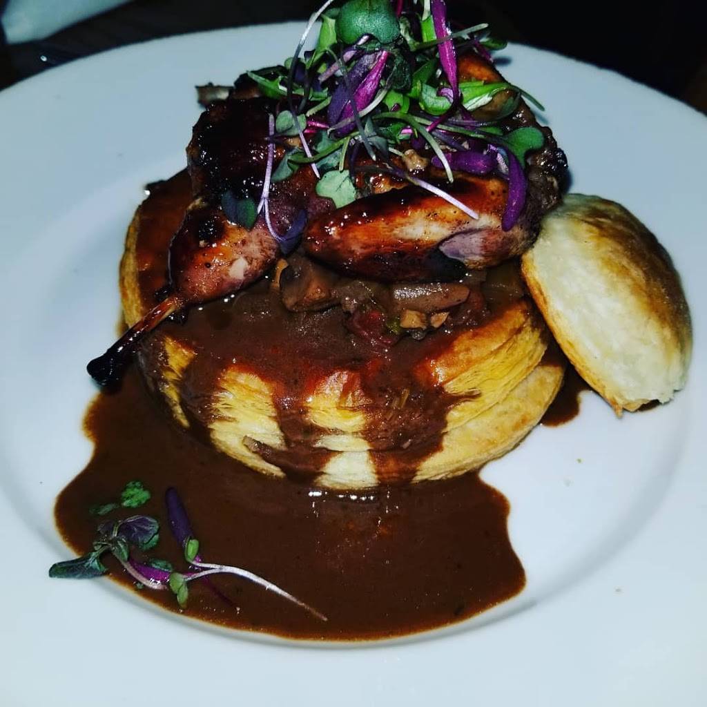 Haywoods Restaurant | restaurant | 2 N Main St, Lexington, VA 24450, USA | 5404632508 OR +1 540-463-2508