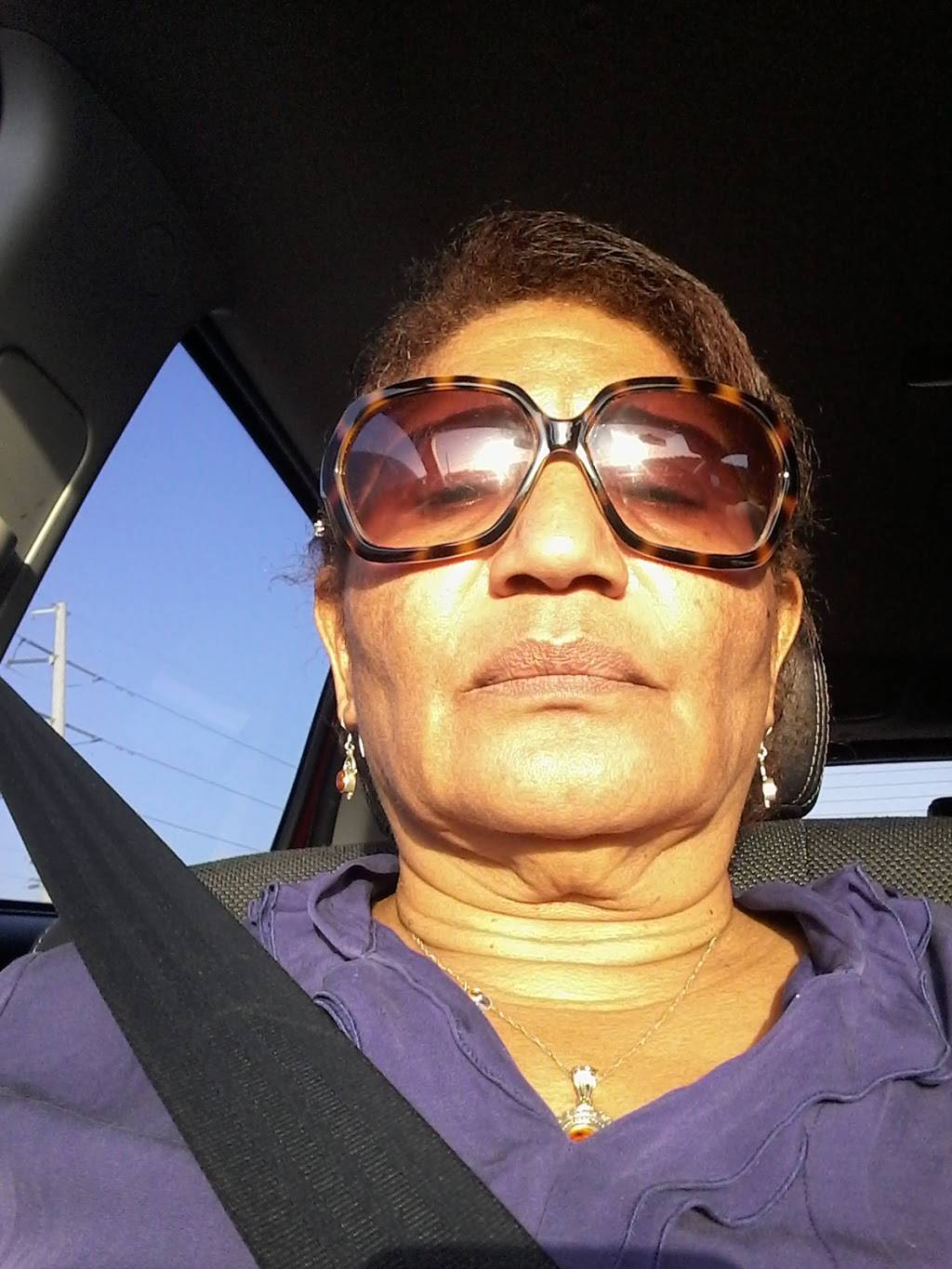 FLKeysToday | restaurant | 107900 Overseas Hwy, Key Largo, FL 33037, USA | 3054511133 OR +1 305-451-1133