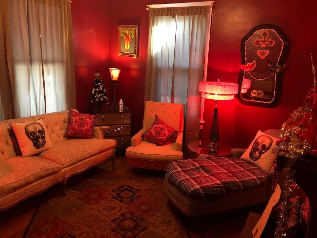 Memphis Whistle | restaurant | 2299 Young Ave, Memphis, TN 38104, USA | 9012367136 OR +1 901-236-7136