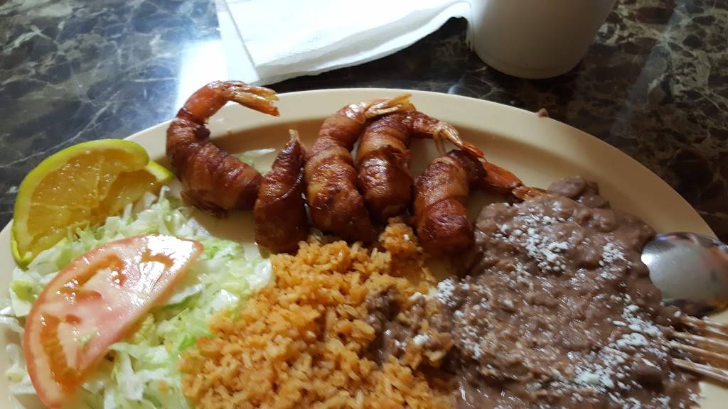 El Perico | restaurant | 12345 Mountain Ave, Chino, CA 91701, USA | 9512268965 OR +1 951-226-8965