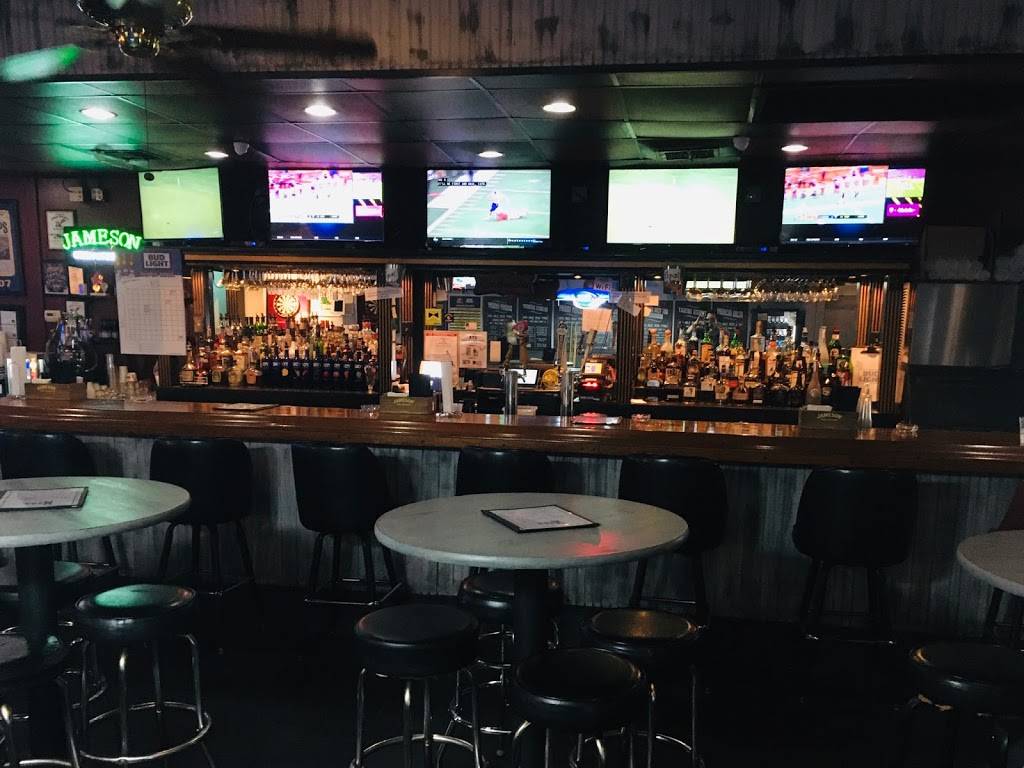 Red Bastille Bar & Grill | restaurant | 4740 Rye St, Metairie, LA 70006, USA | 5044559062 OR +1 504-455-9062