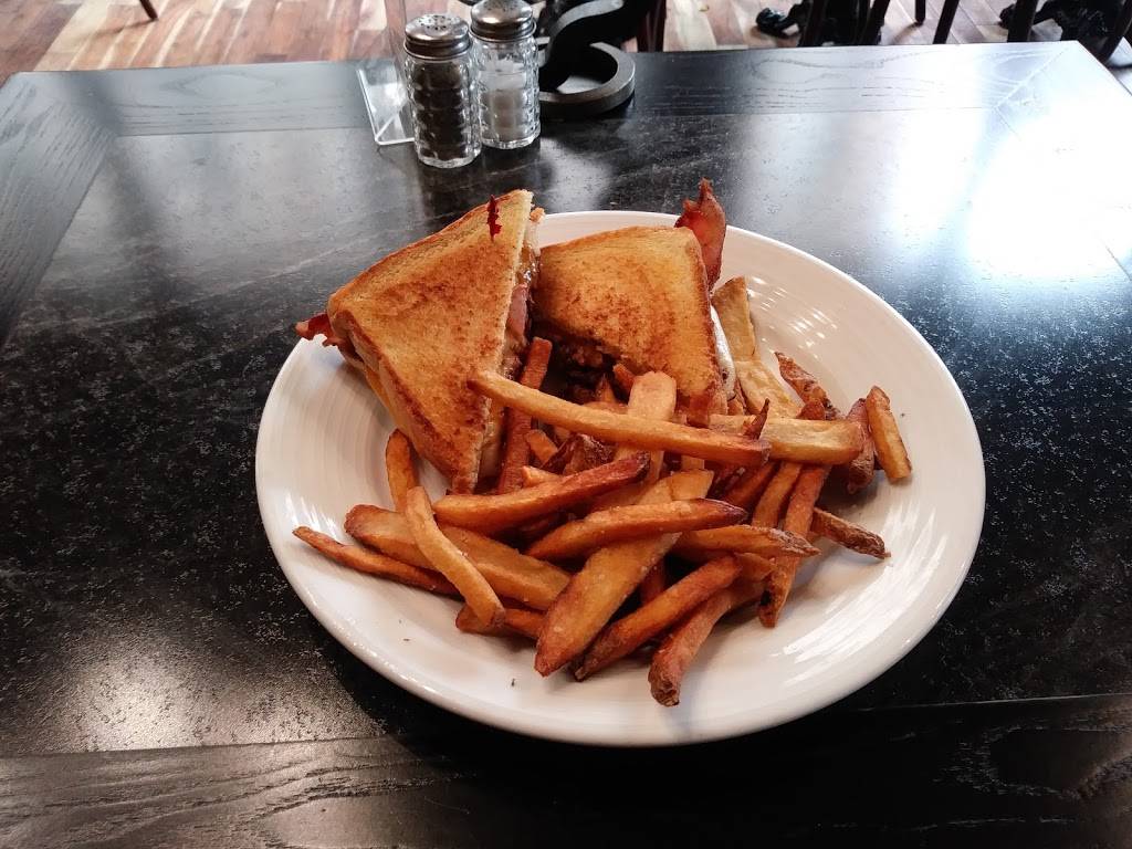 Brick Anchor Brew House | restaurant | 241 Granby St, Norfolk, VA 23510, USA | 7574317064 OR +1 757-431-7064