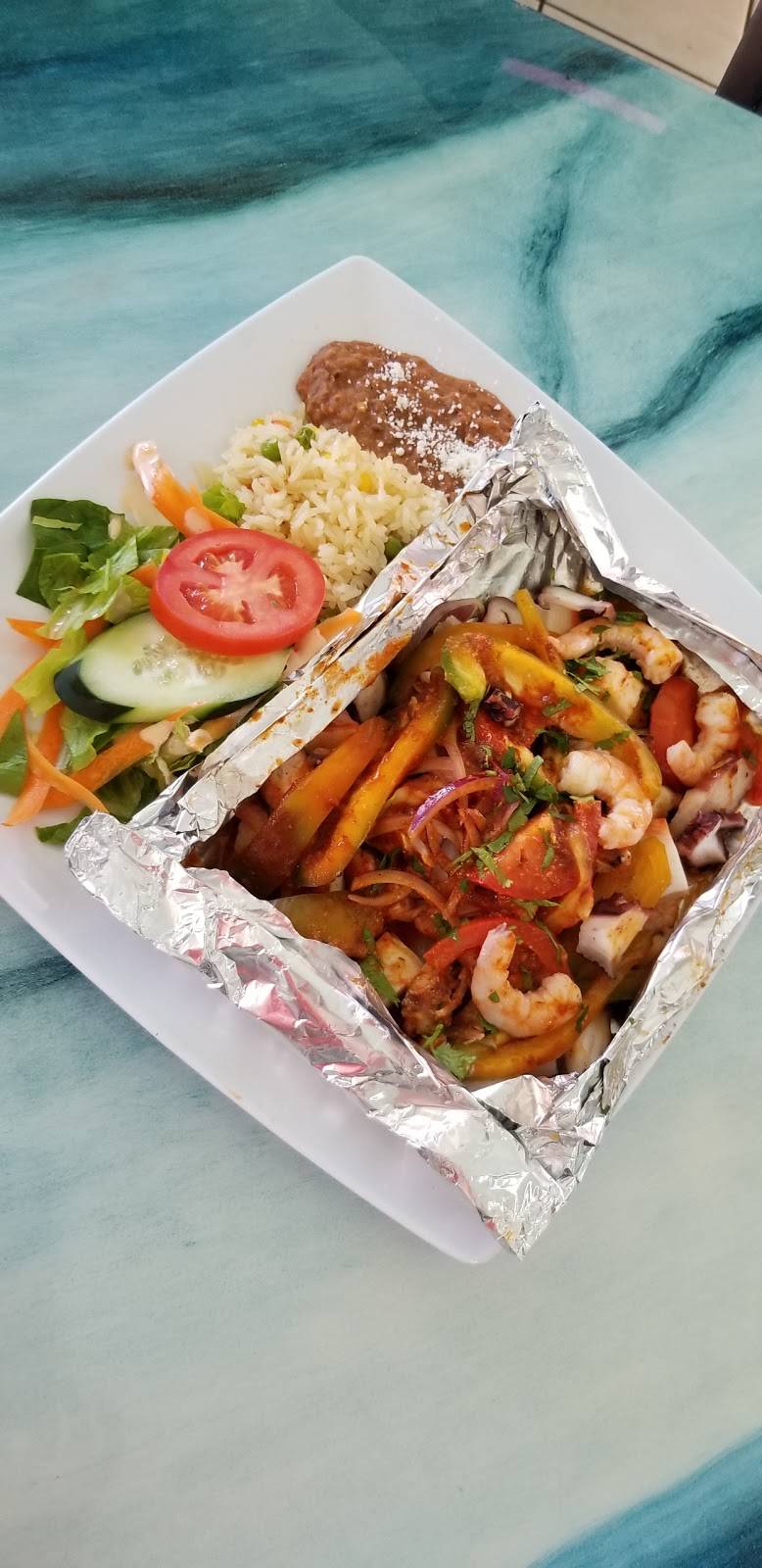 Mariscos Los Corales | restaurant | 2629 Westminster Ave, Santa Ana, CA 92706, USA | 7145546860 OR +1 714-554-6860