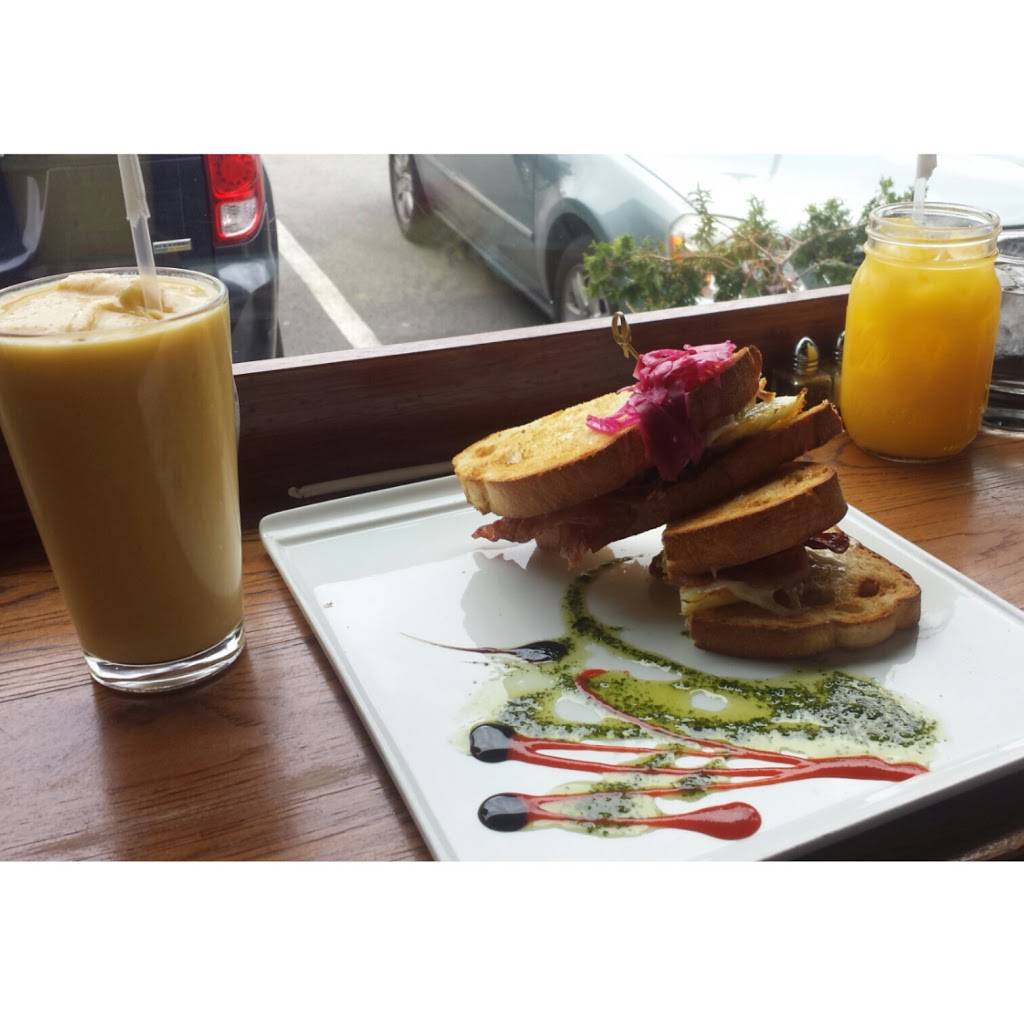 Simpli Bar & Bites | meal takeaway | 3840 Washington St, Boston, MA 02130, USA | 6174773093 OR +1 617-477-3093