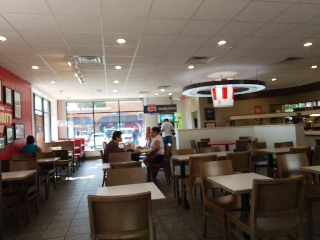KFC | restaurant | 313 SW Baya Dr, Lake City, FL 32025, USA | 3867555899 OR +1 386-755-5899