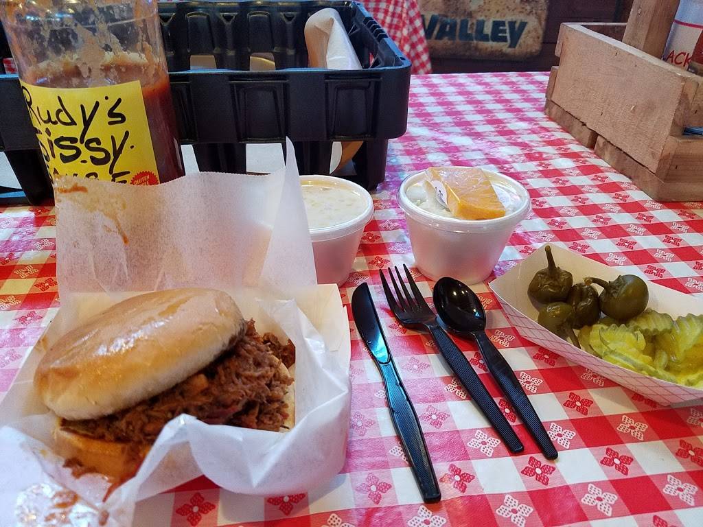 Rudys "Country Store" and Bar-B-Q | restaurant | 1410 SSW Loop #323, Tyler, TX 75701, USA | 9035978391 OR +1 903-597-8391