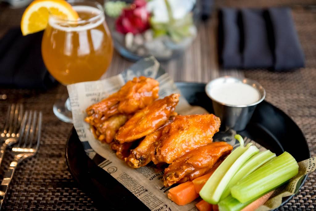 VUE Bar + Restaurant | restaurant | 2640 North Lakewood Blvd. Penthouse Level, Long Beach, CA 90815, USA | 5624985454 OR +1 562-498-5454