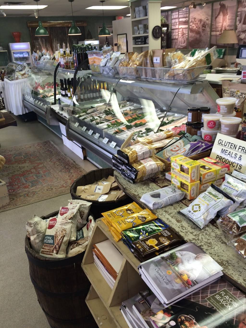 Ipswich Shellfish Fish Market | restaurant | 8 Hayward St, Ipswich, MA 01938, USA | 9783566941 OR +1 978-356-6941