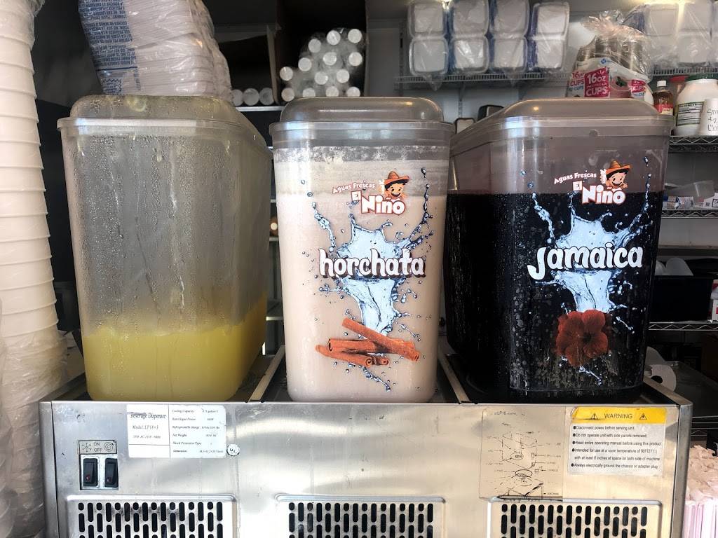 Tacos La Banqueta | restaurant | 2007 Southeast Pkwy, Arlington, TX 76018, USA | 6822761577 OR +1 682-276-1577