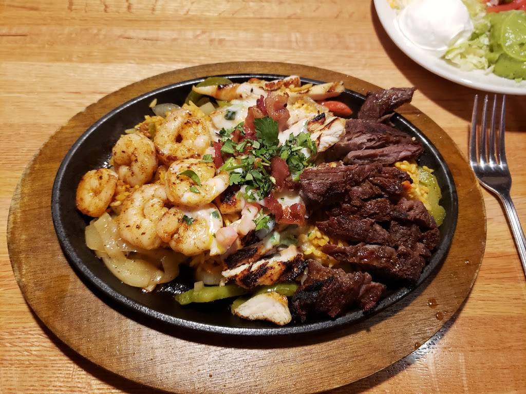 Applebees Grill + Bar | restaurant | 6405 W 120th Ave, Broomfield, CO 80020, USA | 3034663848 OR +1 303-466-3848