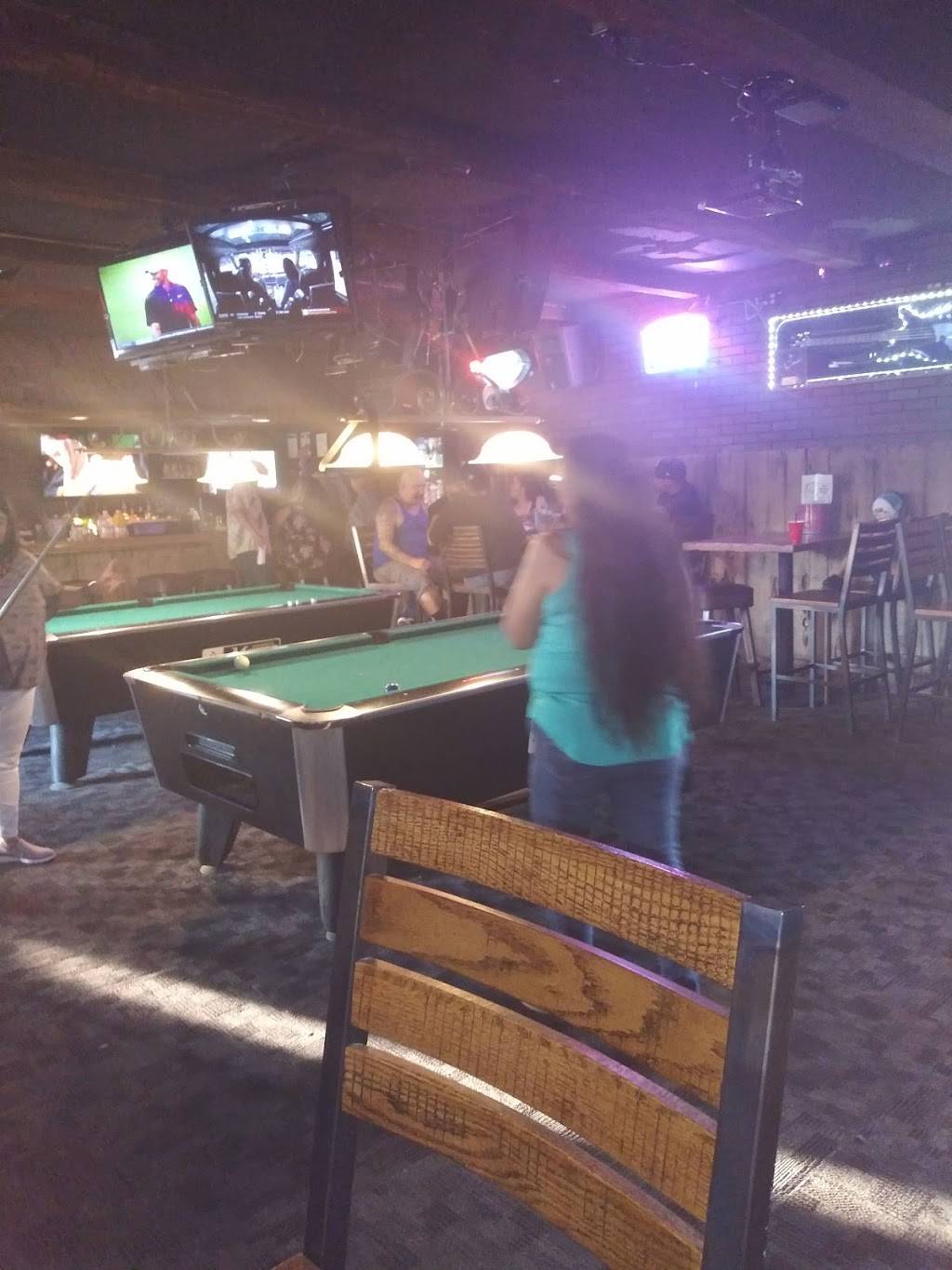 Wooden Nickel | restaurant | 842 Kendall Dr, San Bernardino, CA 92407, USA | 9098834317 OR +1 909-883-4317